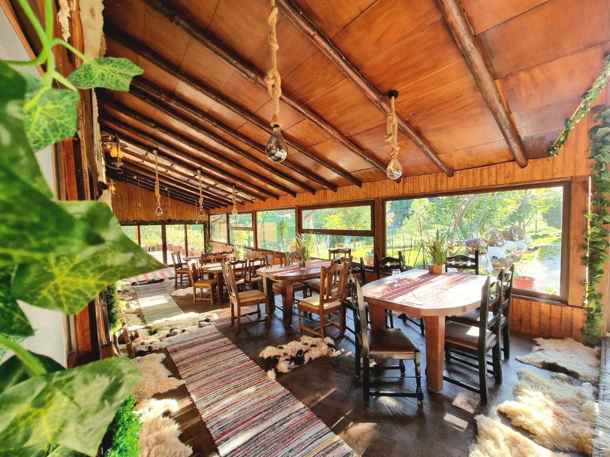 Отель Langa Stana Куртя-де-Арджеш Экстерьер фото